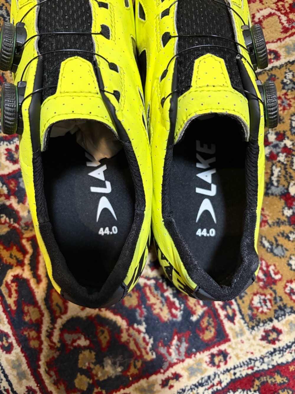 New Lake CX302 cycling shoes. Size 44. Hi-viz yellow - Picture 3 of 7